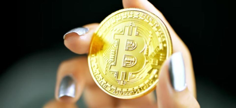 Bitcoin cotiza en un rango lateral ante la incertidumbre para 2023