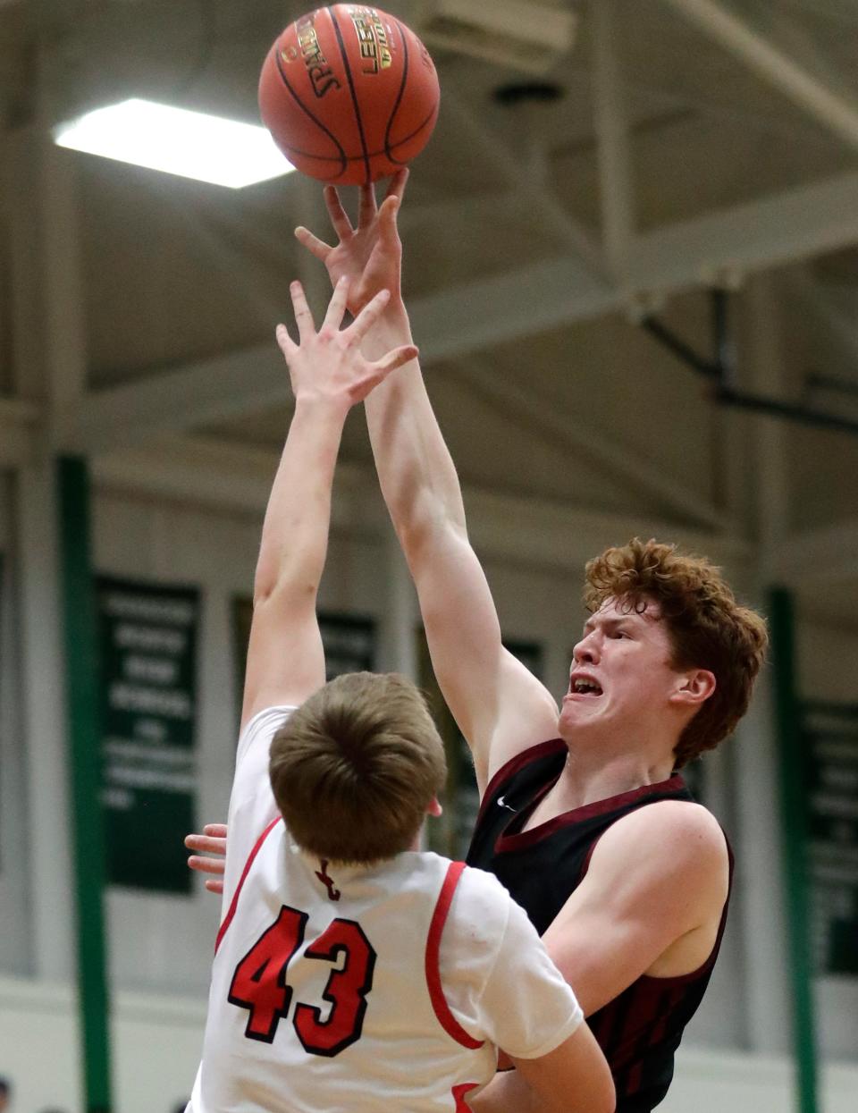 De Pere's Will Hornseth averaged 16.6 points and 5.7 rebounds as a junior.