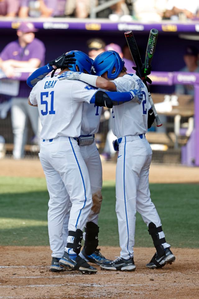 LSU baseball sweeps Kentucky in NCAA super regional 2023, ending