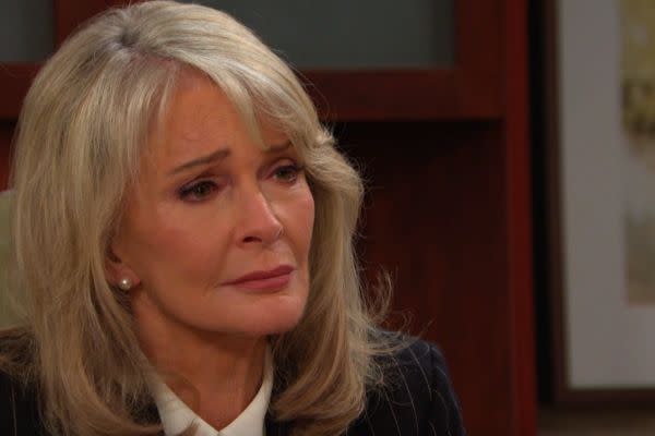 Marlena puts Everett under in order to try to access memories that may not have been available to him or Marlena. She tells him to go to a happy place.