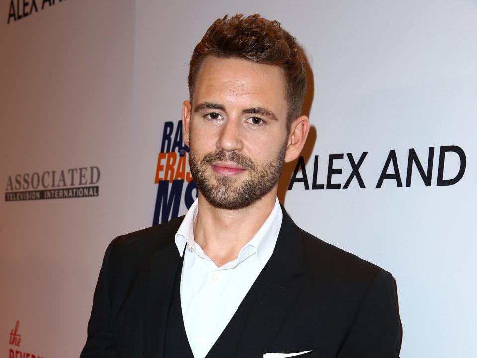 nick viall