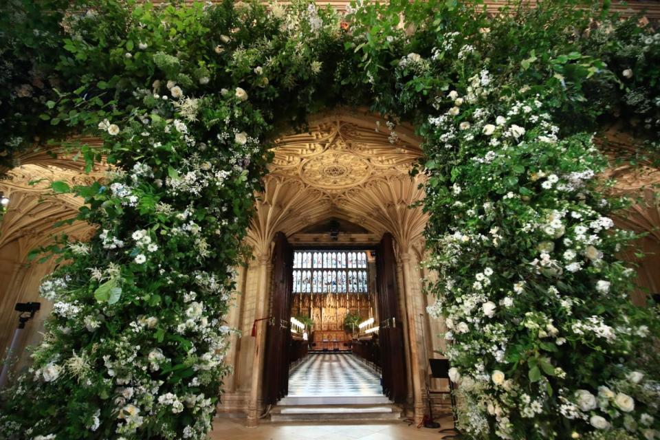 The flowers at St George's Chapel (Danny Lawson/WPA Pool/Getty Images))