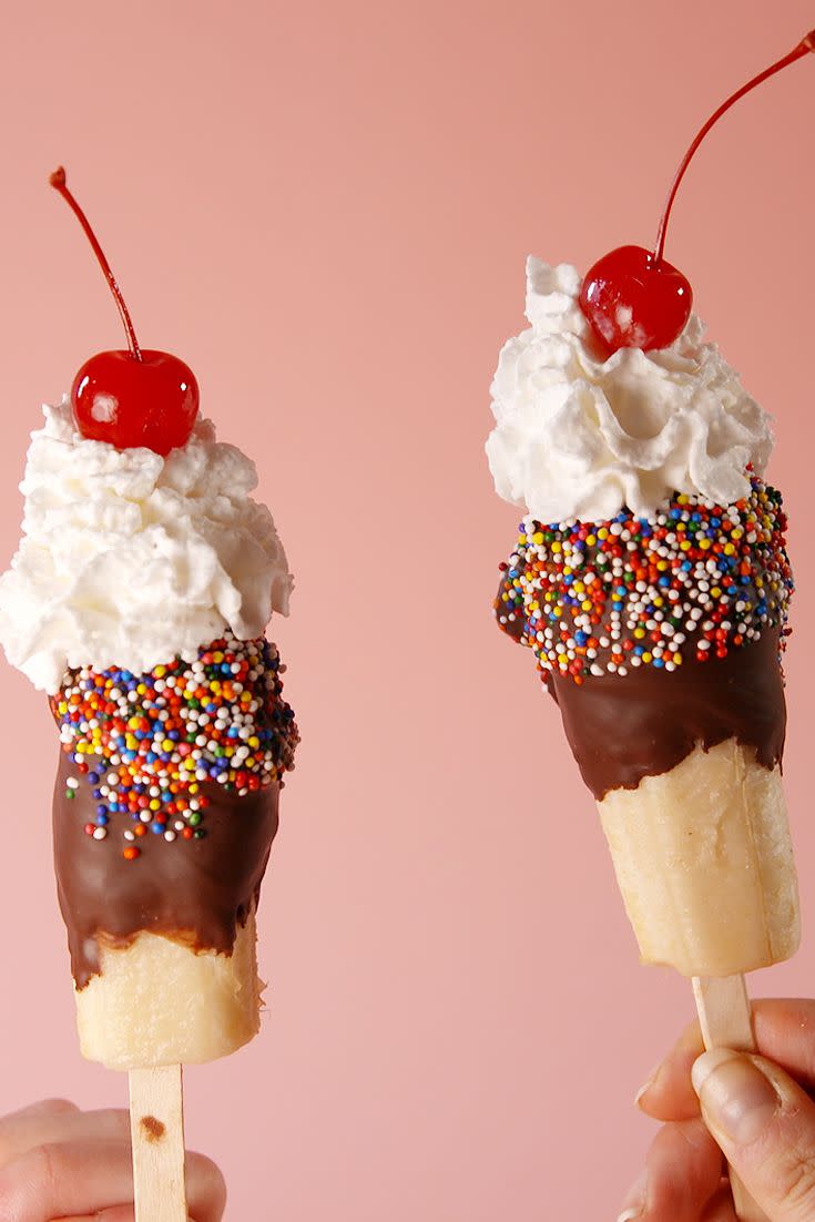 <p>These pops are bananas!</p><p>Get the recipe from <a href="https://www.delish.com/cooking/recipe-ideas/recipes/a51813/banana-split-pops-recipe/" rel="nofollow noopener" target="_blank" data-ylk="slk:Delish;elm:context_link;itc:0;sec:content-canvas" class="link ">Delish</a>.</p>