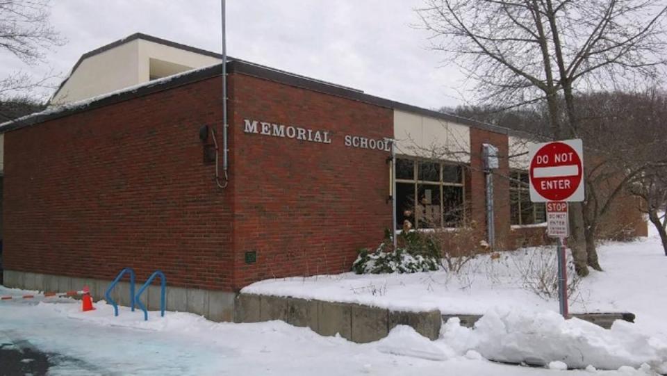 Two finalists to become principal at Natick's Memorial Elementary School are expected to participate in a forum Thursday night at the school.