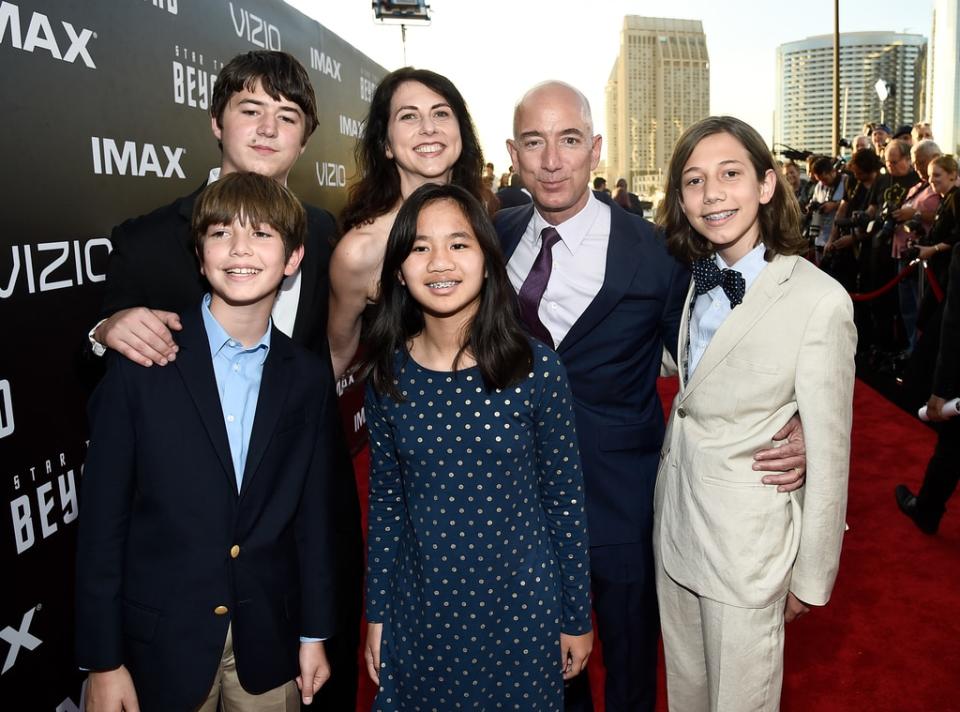 Jeff Bezos, MacKenzie Scott, Kids, 2016