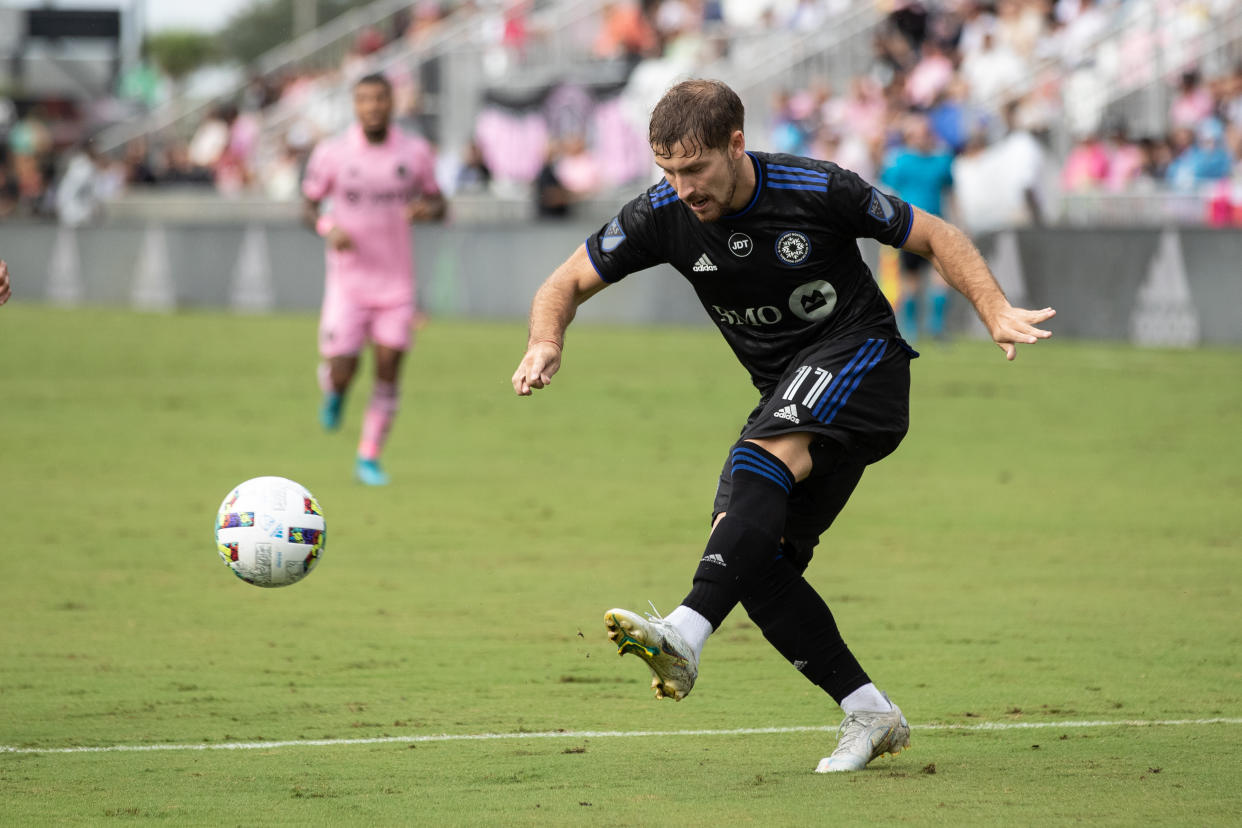 Matko Miljevic durante un partido de la MLS el año pasado ante Inter Miami. (Lauren Sopourn/Getty Images)