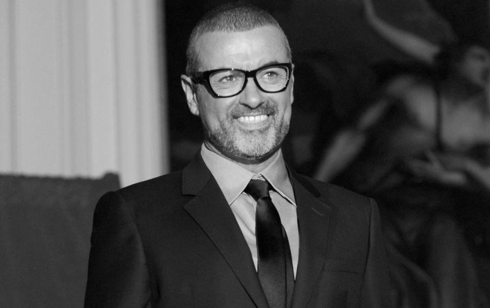 Die Musikwelt trauert um einen ihrer größten Stars: George Michael. Der britische Popsänger ist im Alter von 53 verstorben. Zum Tod des Ausnahmekünstlers zeigen wir Impressionen seiner jahrzehntelangen Laufbahn. (Bild: Wenn)