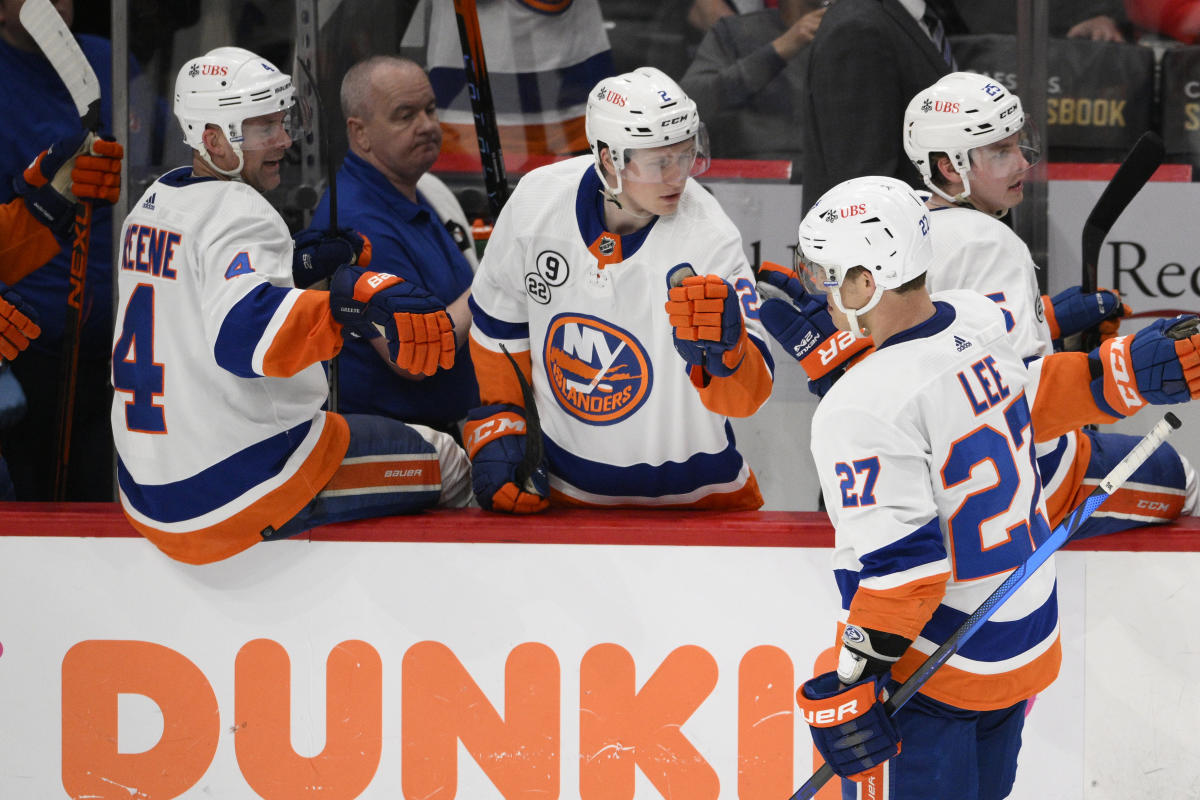 NY Islanders Mathew Barzal plans to play in Game 1 of the Stanley Cup  Playoffs