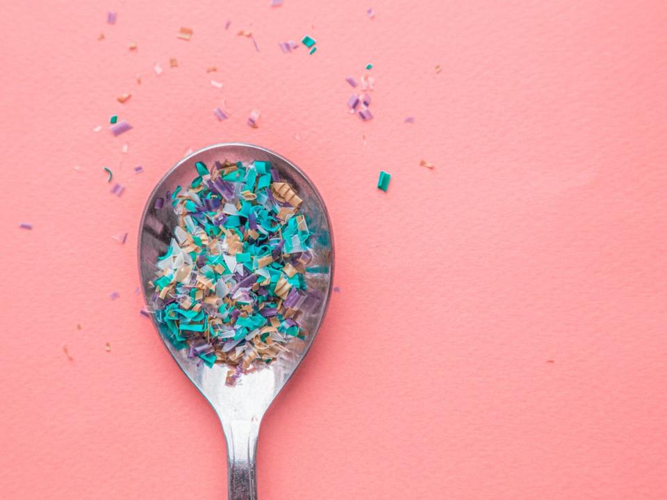 A spoon carrying microplastics (Getty Images/iStockphoto) (Getty Images/iStockphoto)