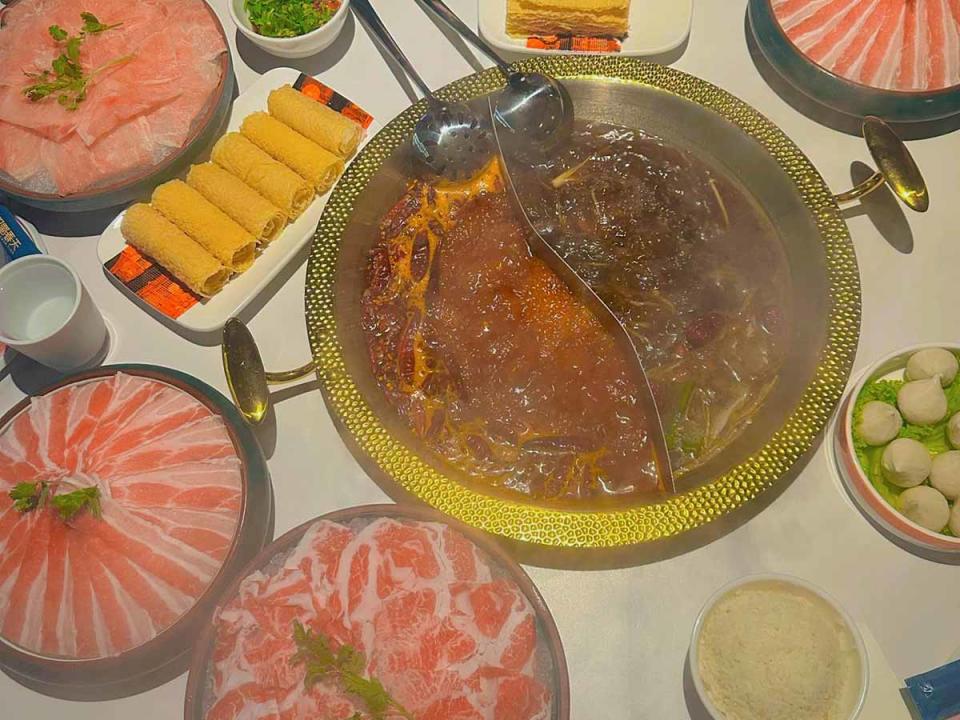 Bashu Spring - Hot pot