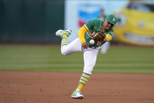 MLB: Oakland Athletics' Tony Kemp makes spectacular diving catch against  Houston Astros - BBC Sport