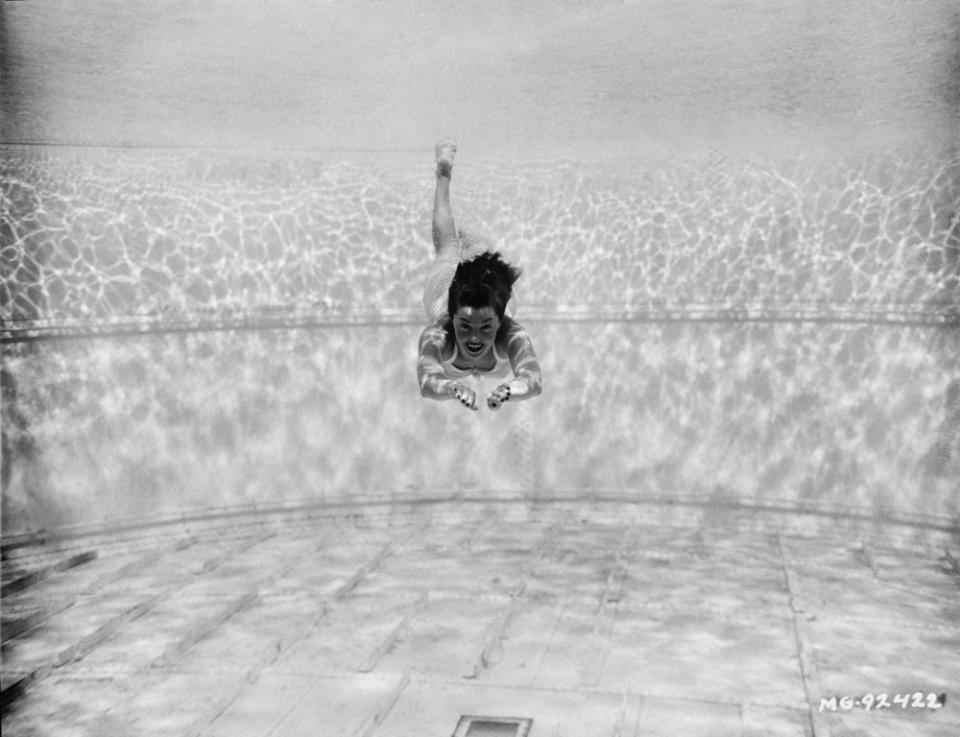 Esther Williams swims underwater in July 1942.