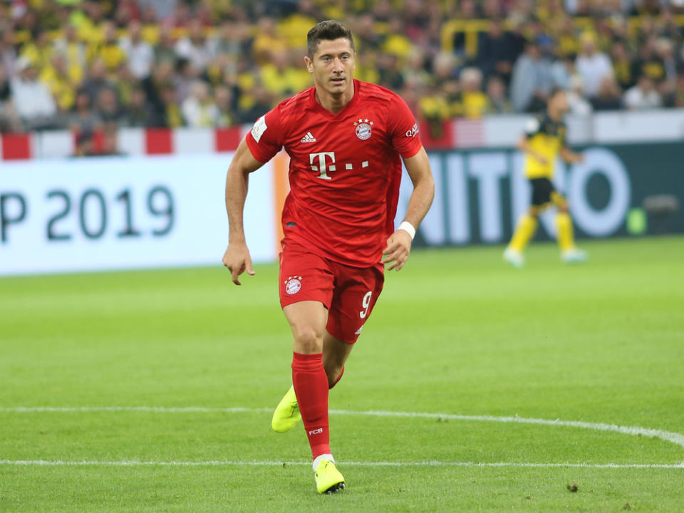 Robert Lewandowski holt sich den Titel "Weltfußballer des Jahres 2020". (Bild: Federico Guerra Moran/shutterstock.com)