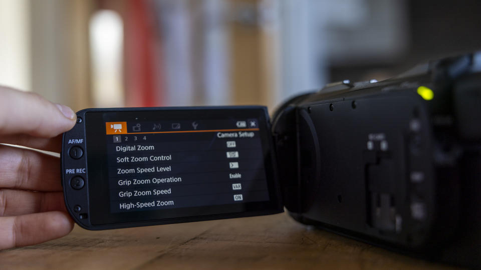 The Canon HF G70 menu on the LCD screen