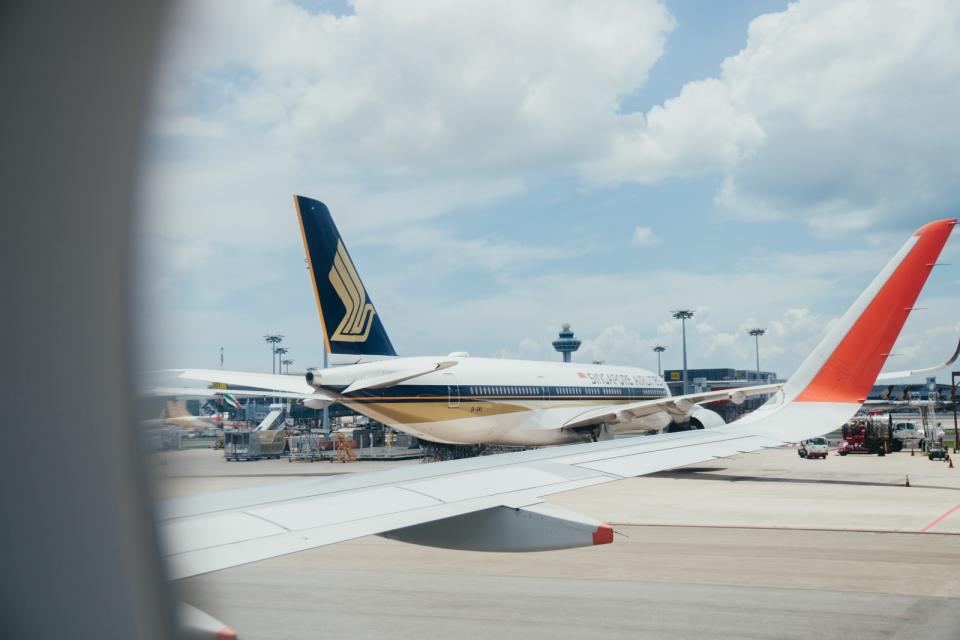 singapore airlines financial performance