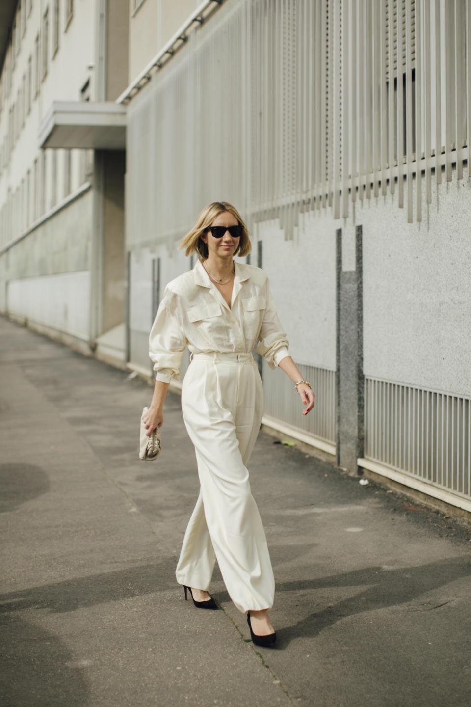 STYLECASTER | Minimalist Fashion Outfits