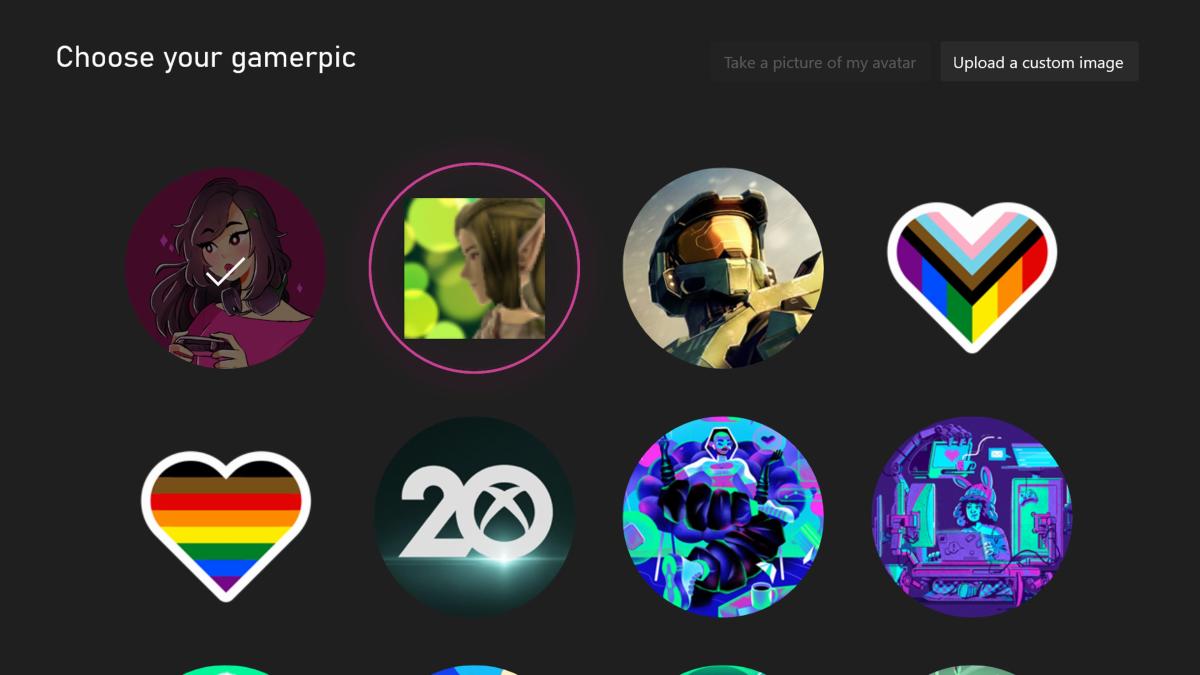 Xbox users can once again upload custom gamerpics