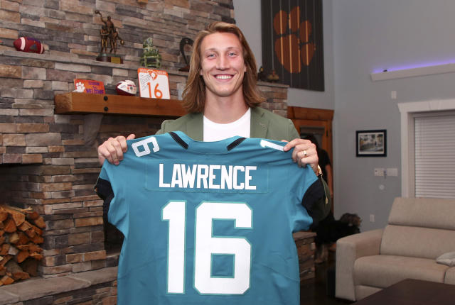 NFL Draft 1st round: QB's Lawrence, Wilson, Lance go 1-2-3