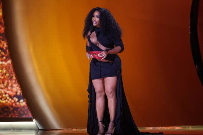 SZA presents the award for Best Música Urbana Album at the 65th Grammy Awards, held at the Crytpo.com Arena, on Feb. 5.