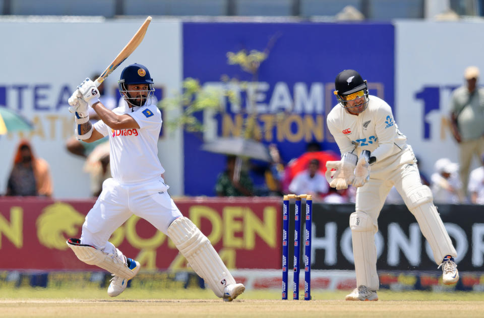 Sri Lanka's Dimuth Karunaratne bats on the third day of the first cricket test match between New Zealand and Sri Lanka in Galle, Sri Lanka, Friday, Sept. 20, 2024. (AP Photo/Viraj Kothalawala)