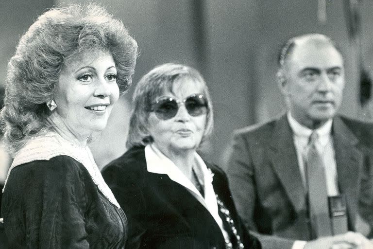 Pinky, Tita Merello y Jorge “Cacho” Fontana, en 1983