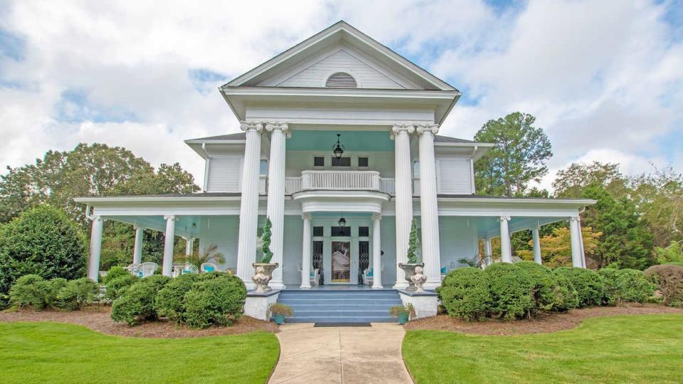 This Shockingly Affordable North Carolina Beauty Has Porches for Days and Days