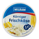 <b>Marken-Frischkäse</b><br><br> „Ein Genuss der besonderen Art – mit dem unverwechselbaren Milram Geschmack“ – so wirbt die Nordmilch AG für ihren körnigen Frischkäse. (Bild: Frank Flamme)