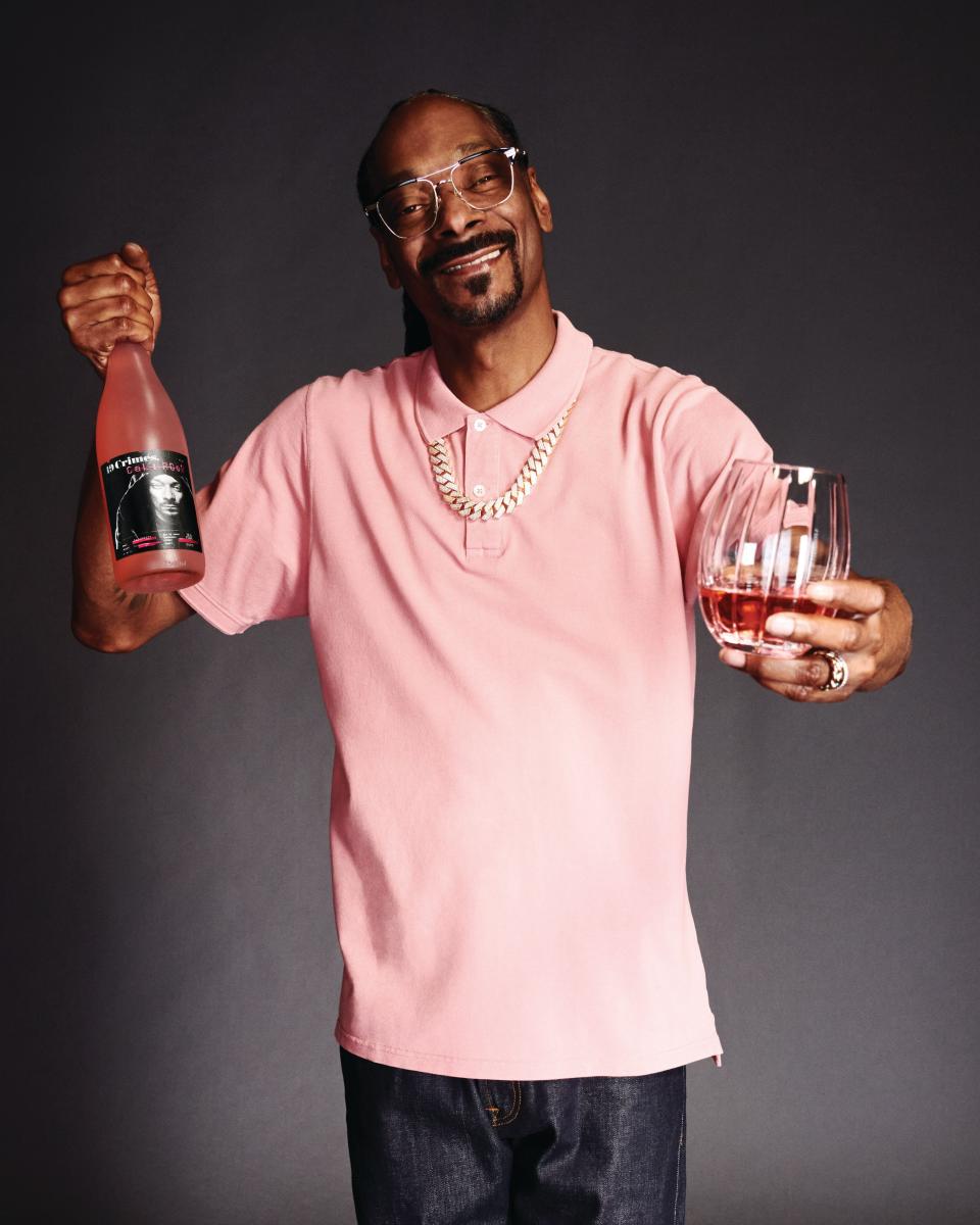 Snoop Dogg's Cali Rose is from 19 Crimes