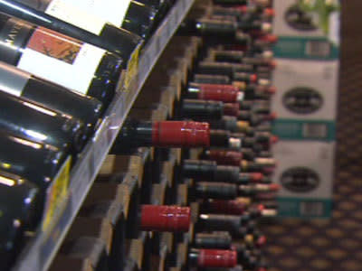 <p>Bottle shops fight wine in supermarkets</p>