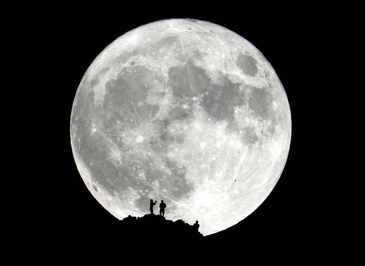 How rare is August 2024's super blue moon? Find out when the next one