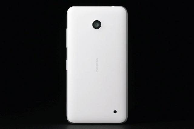 Nokia Lumia 635 back