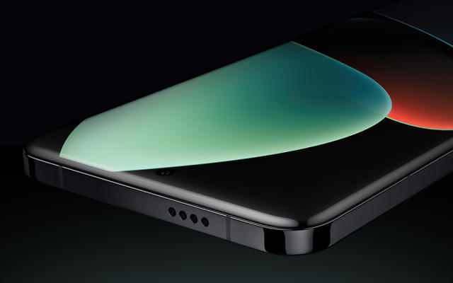 Here's your first look at the Xiaomi 14 Pro