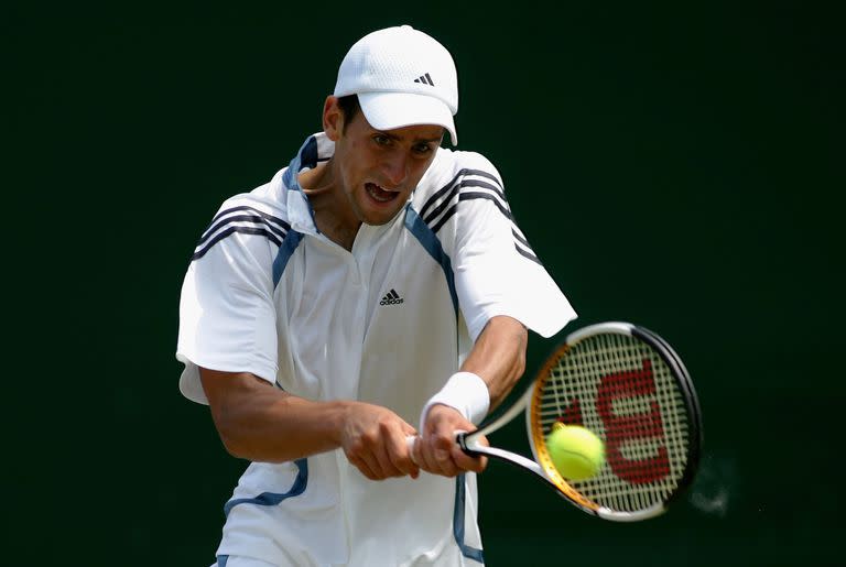 Un joven Djokovic en el All England, cuando aún representaba a Serbia y Montenegro, en 2006