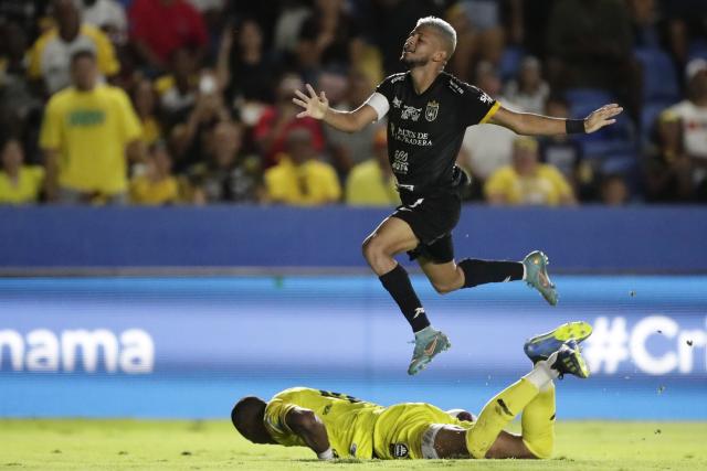 Panamá tiene tricampeón de liga: El Club Atlético Independiente se coronó  al golear al Tauro de Felipe Baloy - La Opinión