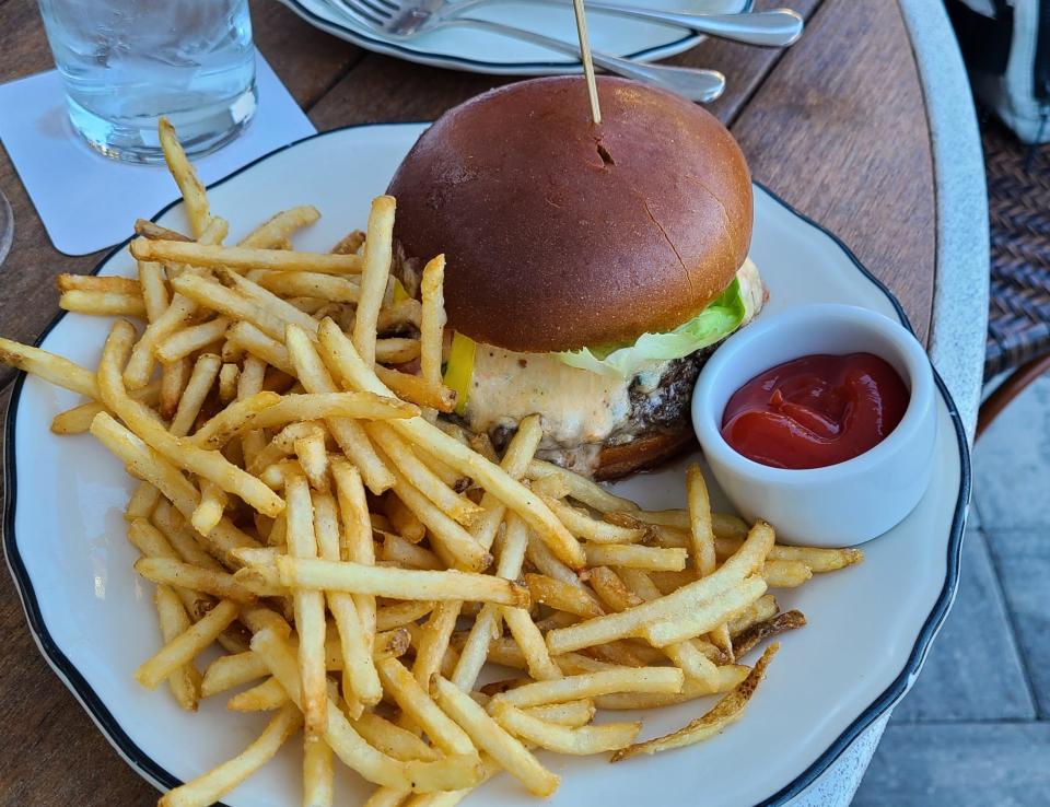 The Claw Bar's brisket-blend burger.