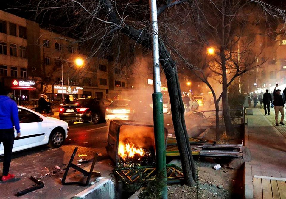 <p>Demonstration against high prices and the poor state of the economy under President Hassan Rouhani, during which an Iranian protester was shot dead by police in Dourod, Iran. Jan. 1, 2018. (Photo: AY-COLLECTION/SIPA/REX/Shutterstock) </p>