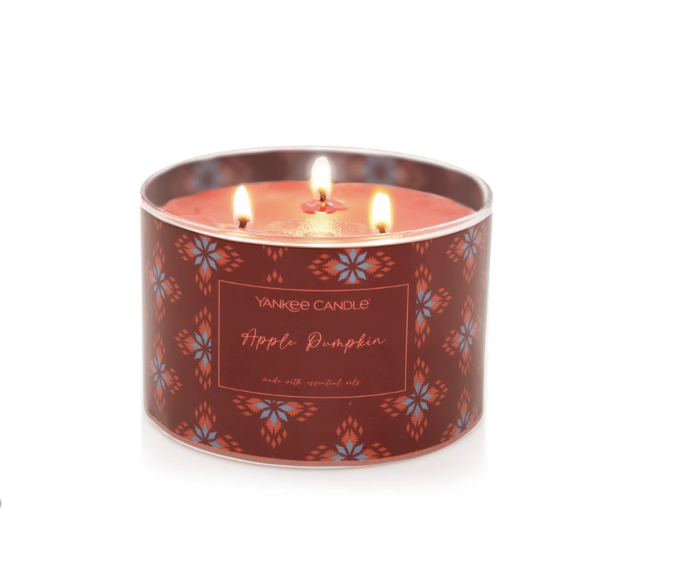 <p><a href="https://go.redirectingat.com?id=74968X1596630&url=https%3A%2F%2Fwww.yankeecandle.com%2Fyankee-candle%2Fcandles%2F3-wick-candles%2Fapple-pumpkin%2FORCL_1745351.html&sref=https%3A%2F%2Fwww.thepioneerwoman.com%2Fhome-lifestyle%2Fdecorating-ideas%2Fg36729101%2Fpumpkin-scented-candles%2F" rel="nofollow noopener" target="_blank" data-ylk="slk:Shop Now;elm:context_link;itc:0;sec:content-canvas" class="link ">Shop Now</a></p><p>Yankee Candle Apple Pumpkin</p><p>yankeecandle.com</p><p>$26.50</p><span class="copyright">Yankee Candle</span>