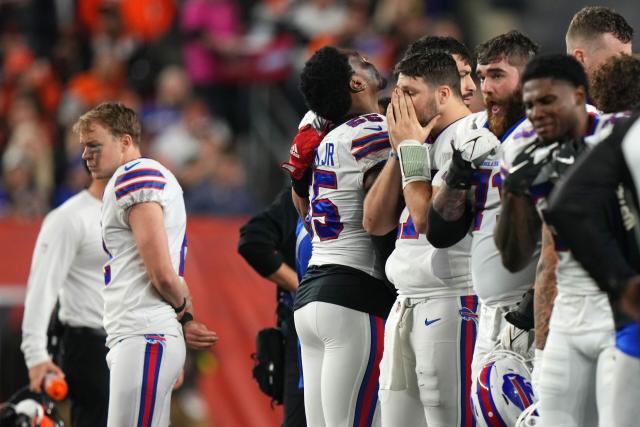 Damar Hamlin tweets he will watch Bills playoff game from home