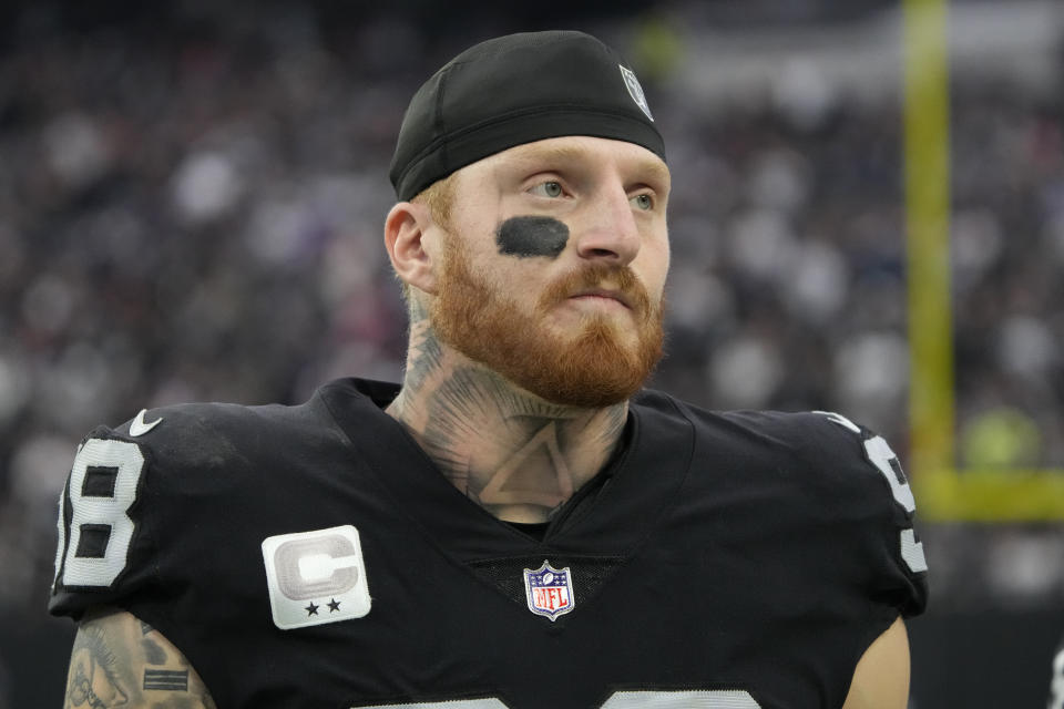 Las Vegas Raiders defensive end Maxx Crosby (98) was left off the NFL All-Pro list this season, which is egregious given how well he played with very little help. (AP Photo/Rick Scuteri)