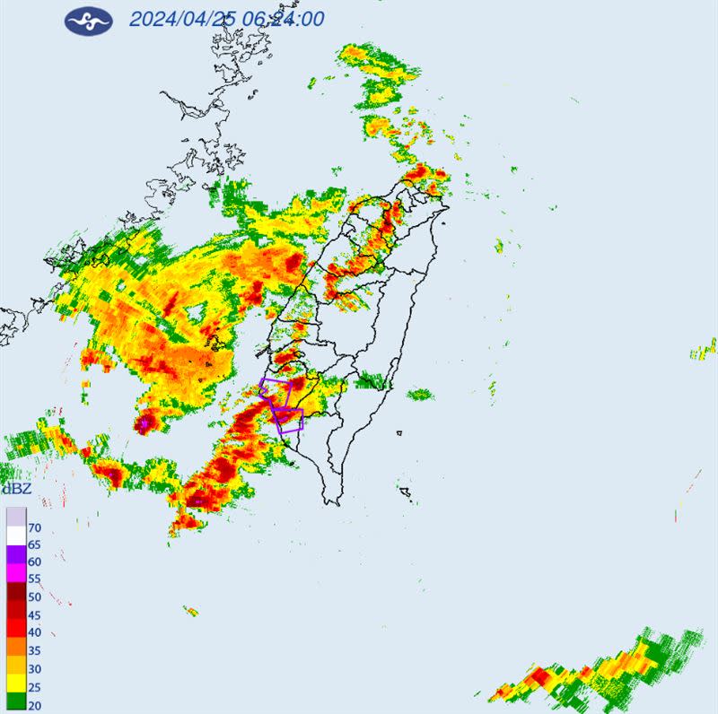 大雷雨即時訊息，警戒區域擴大為臺南市、高雄市、屏東縣。（圖／中央氣象署）