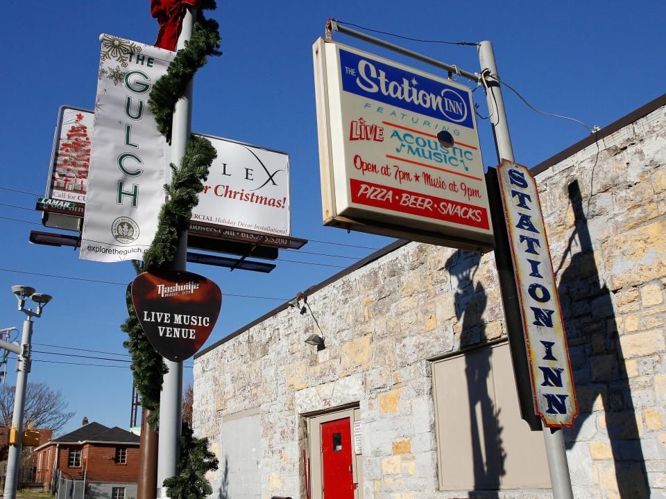 The Station Inn all decorated for Christmas