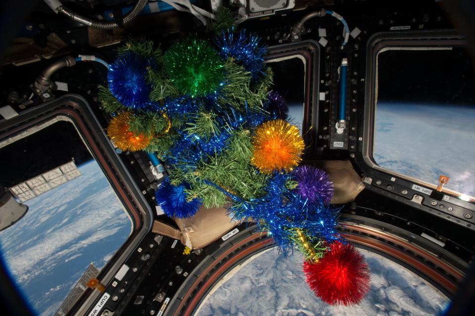 ISS Christmas 2015