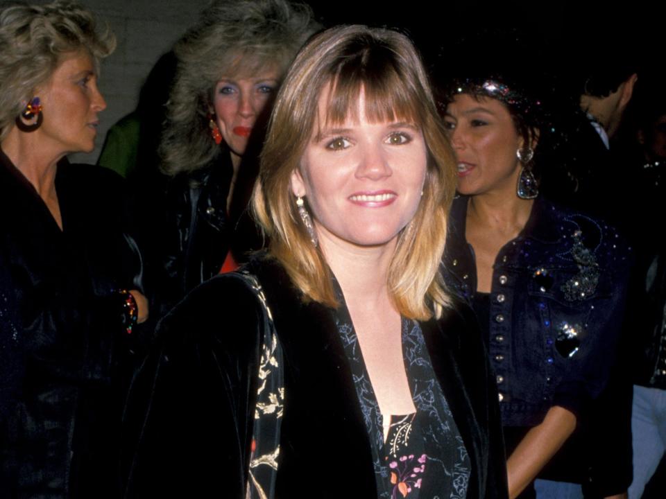 mare winningham in the 1980s