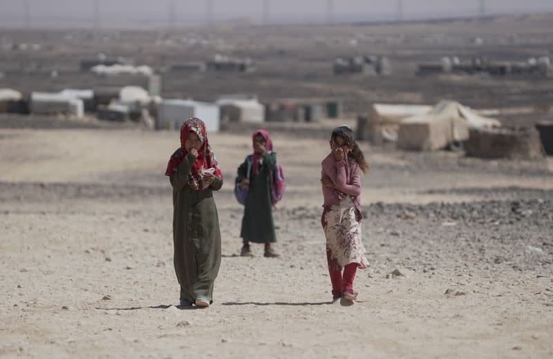 FILE PHOTO: Daily life at IDP camp in Marib