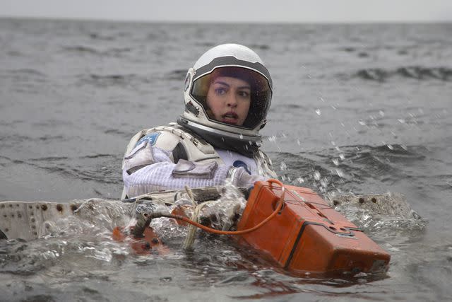 <p>Paramount/Warner Brothers/Kobal/Shutterstock </p> Anne Hathaway in 2014's 'Interstellar'