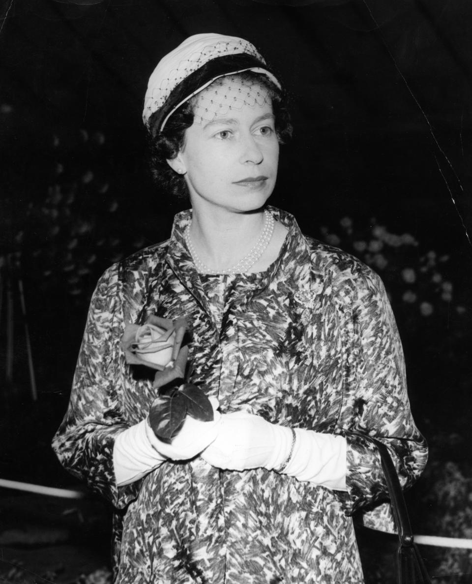 Queen Elizabeth Chelsea Flower Show 1959