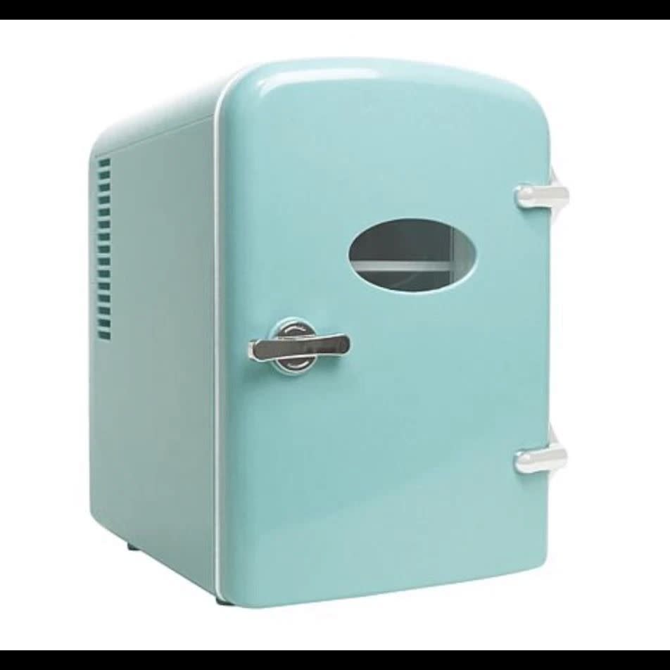 10) The Beauty Spy Cool Skin Mini Fridge