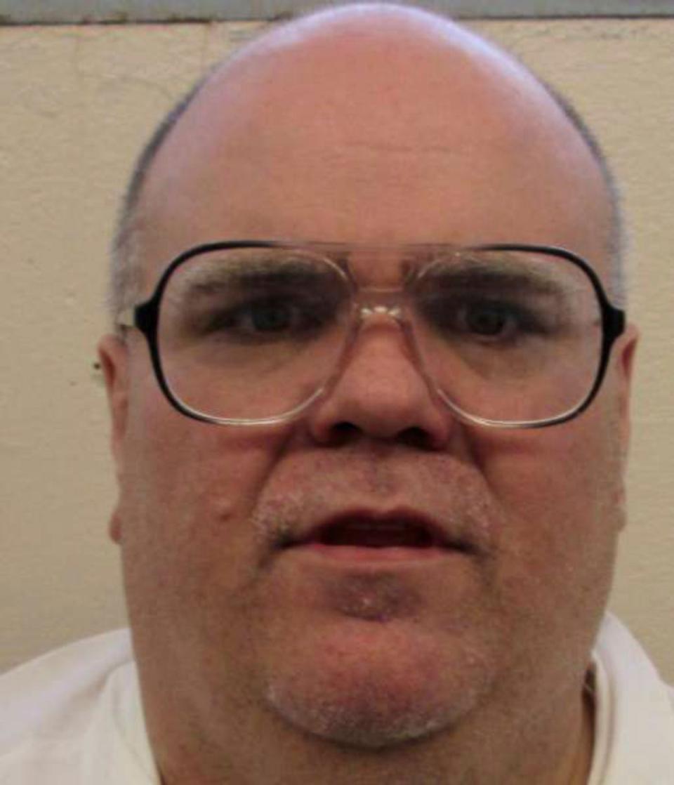 Alan Miller becomes the second death row inmate executed by nitrogen hypoxia in the US