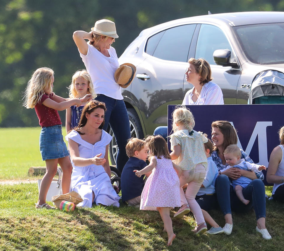 Herzogin Catherine besuchte das Turnier, an dem Prinz William teilnahm, mit ihren zwei ältesten Kindern Prinzessin Charlotte und Prinz George. (Bild: Wenn)