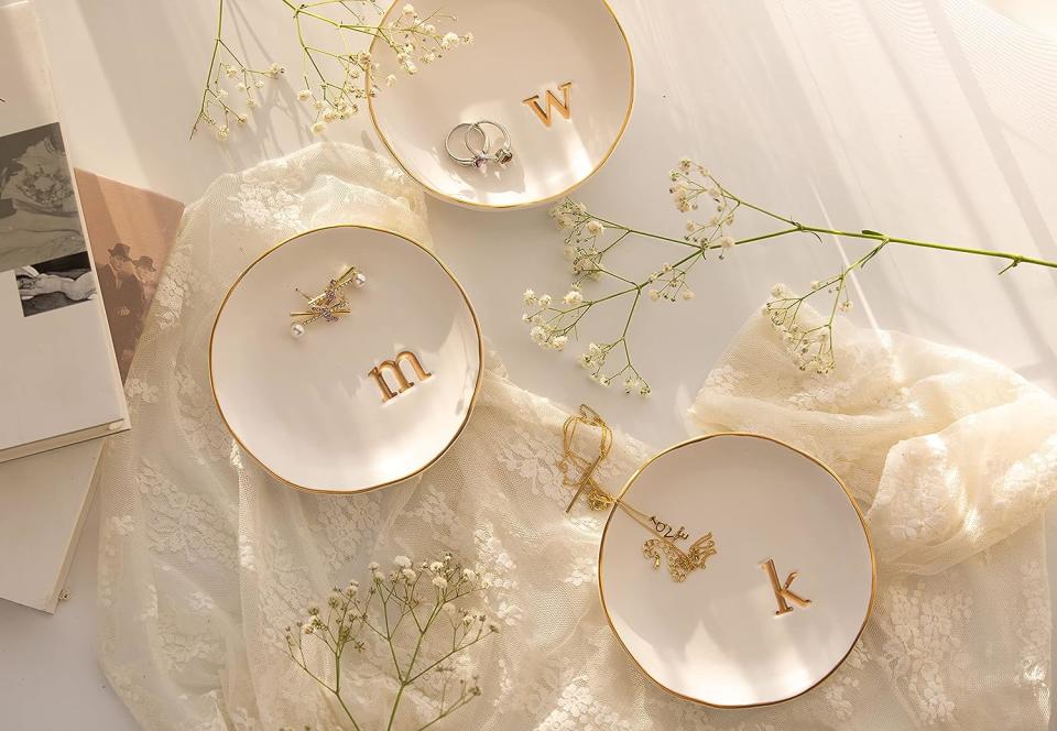 white and gold ceramic dishes